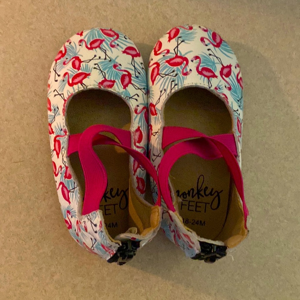 Monkey feet size 18-24 months